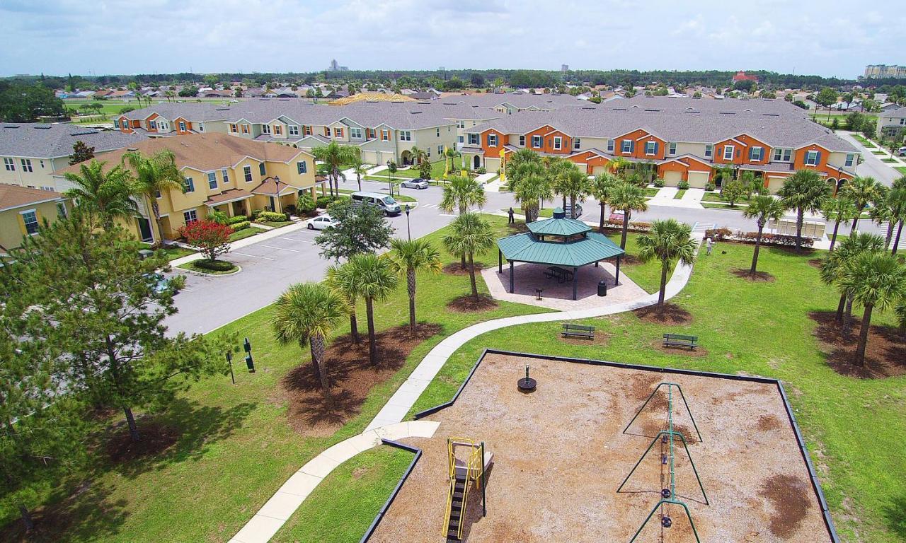 Four Bedrooms Townhome 5161 Kissimmee Εξωτερικό φωτογραφία