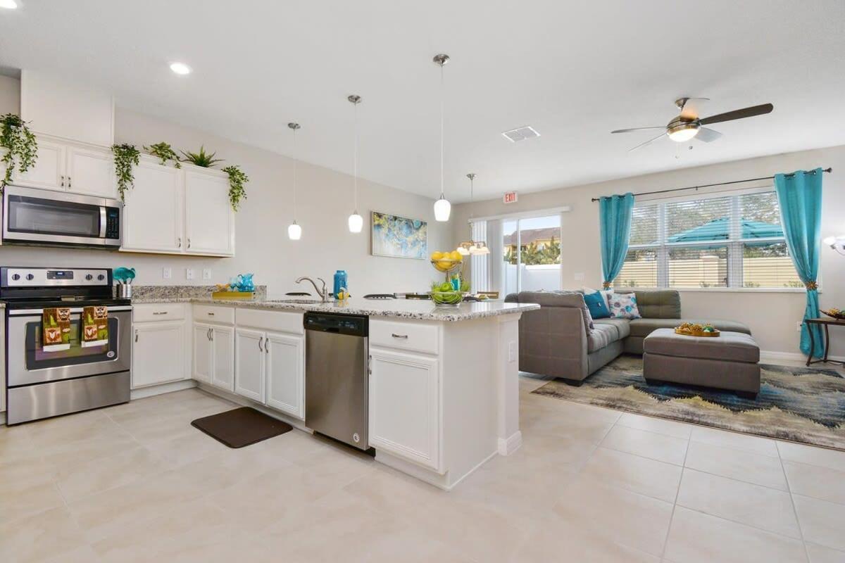 Four Bedrooms Townhome 5161 Kissimmee Εξωτερικό φωτογραφία